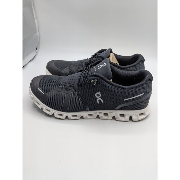On Shoes - On Women's Cloud 5 Sneakers, Black / White, 8.5 Medium US